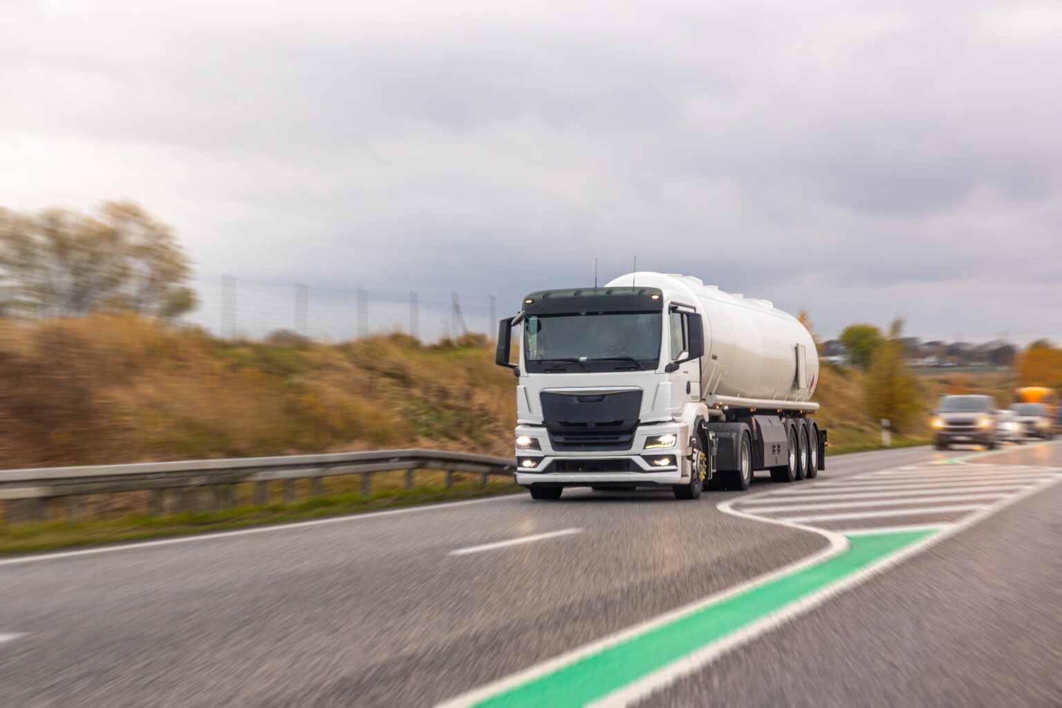 How Fuel Gas Delivery Services Improve Business Continuity During Peak Demand