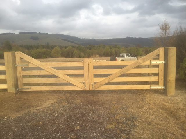 Fence Gate NZ Buying Guide: What to Look for Before You Order